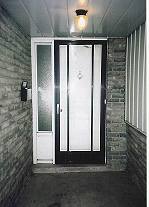 Turn this into an attractive entryway